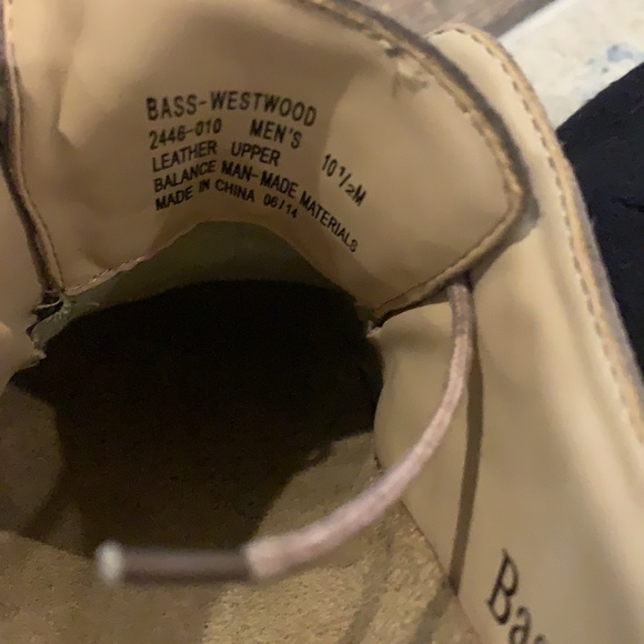 G.H. Bass & Co. men’s suede shoes in brown, size 10.5 - Picture 8 of 8